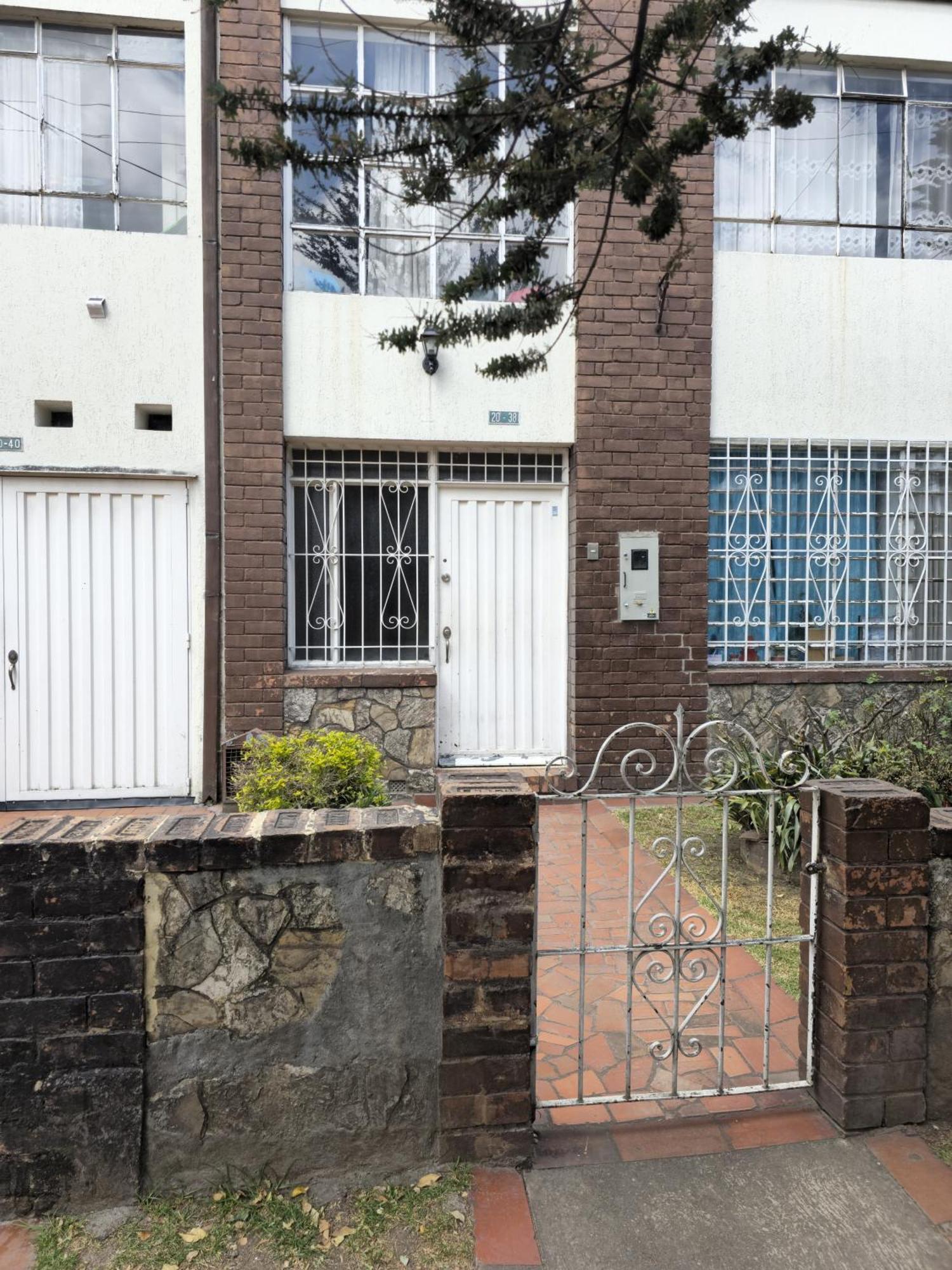 Casa En Bogota Ubicada En Zona Central Exterior photo